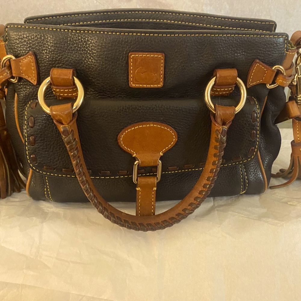 DOONEY AND BOURKE HANDBAG